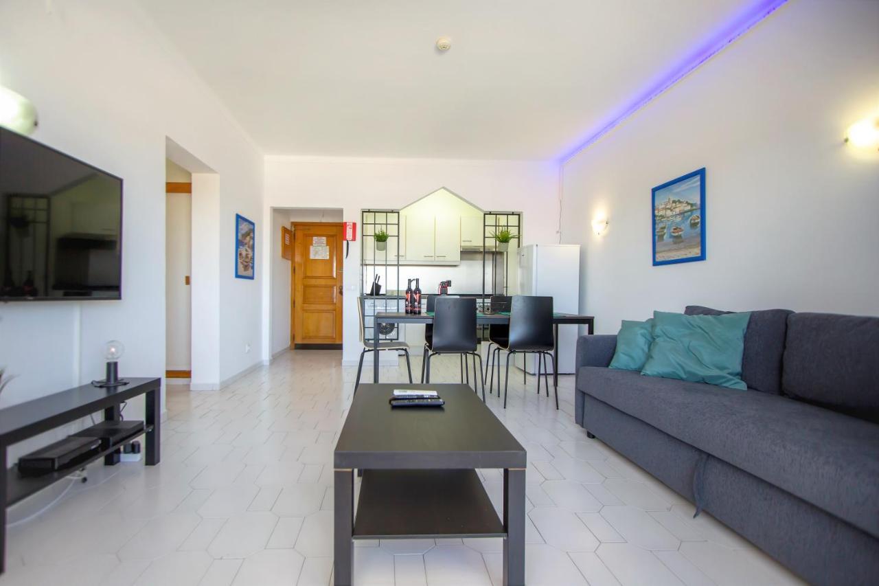 Sea View Apartment - 3 Swimming Pool & Fitness Albufeira Exterior photo
