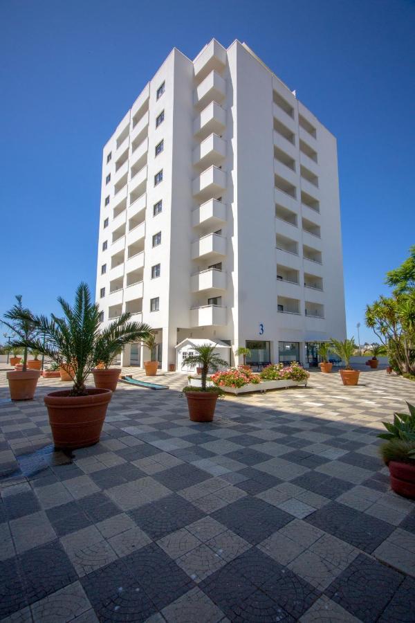 Sea View Apartment - 3 Swimming Pool & Fitness Albufeira Exterior photo
